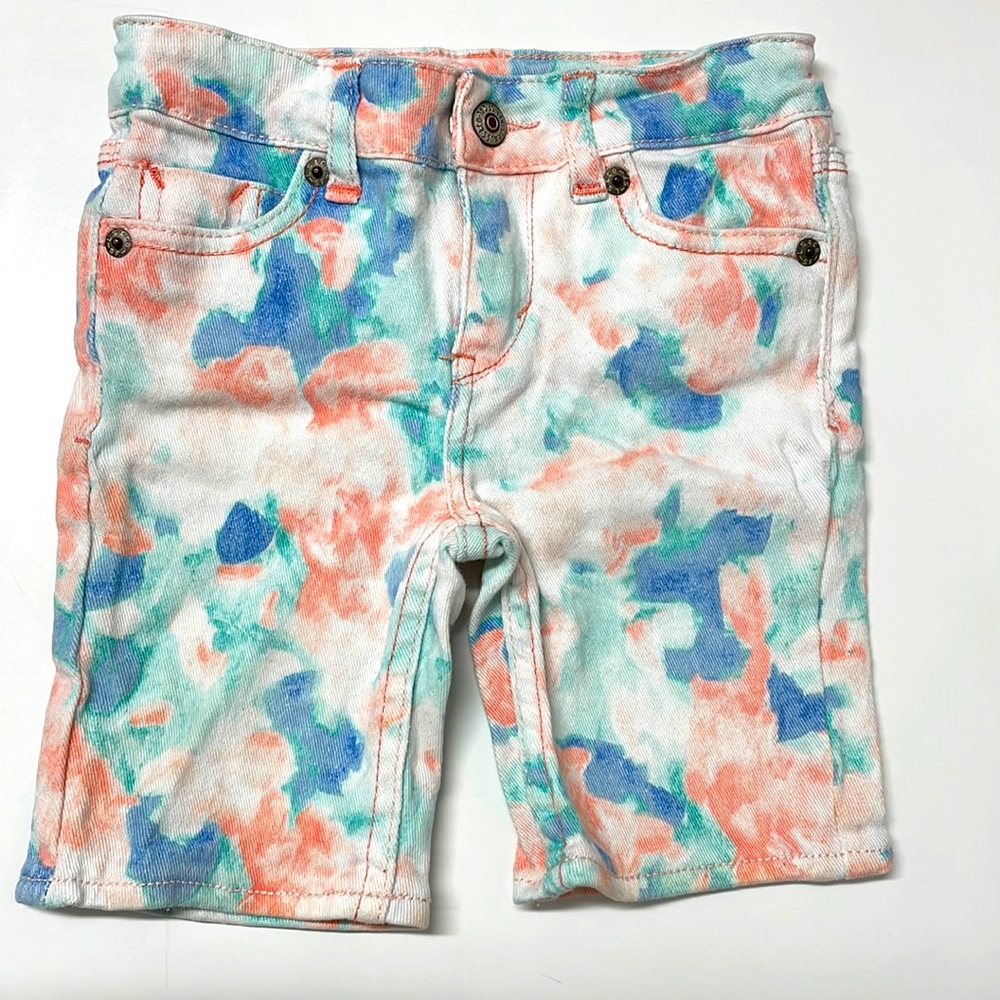Levi’s Watercolor Bermuda Shorts Size 4 Regular (3-4 Years)